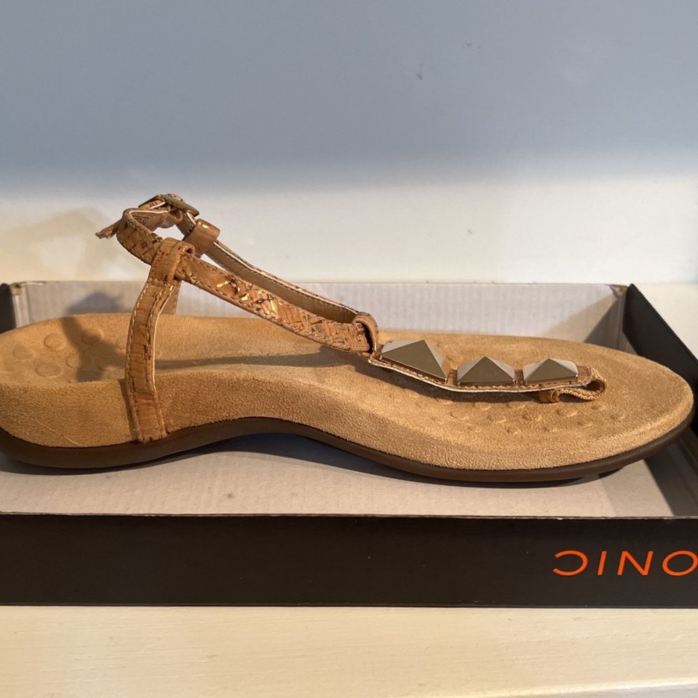 New Vionic “Rest Nala” Arch Support Thong Sandal Gold Studded - Picture 5 of 8